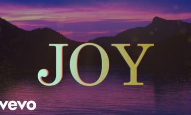 VaShawn Mitchell – Joy (Lyric Video/Live)