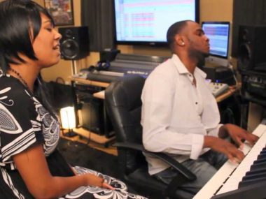 Kirstie Jones Behind The Scene