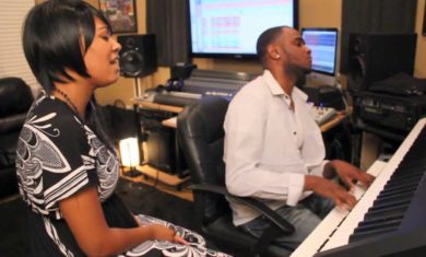 Kirstie Jones Behind The Scene