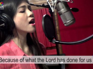 JANELLA SALVADOR – Give Thanks (Official Lyric Video)
