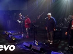 Fred Hammond – Here In Our Praise