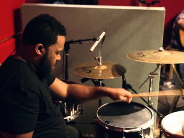 Jonathan McReynolds – Pressure