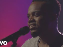 Travis Greene – See the Light (Official Music Video) ft. Isaiah Templeton, Geoffrey Golden