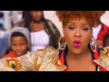 Tina Campbell – WE LIVIN