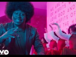 Charles Jenkins & Fellowship Chicago – He’ll Make It Alright (Official Video)