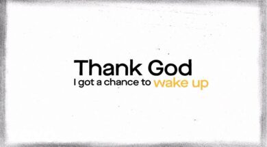 Lecrae – Sunday Morning feat. Kirk Franklin (Official Lyric Video)
