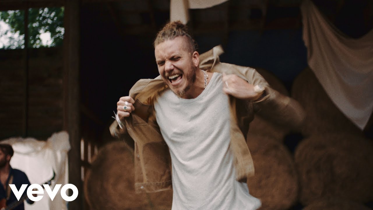 Brandon Lake – TEAR OFF THE ROOF (feat. The Chosen) (Music Video)