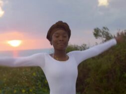 Lorvins – Elohim (OFFICIAL MUSIC VIDEO)