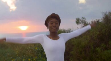 Lorvins – Elohim (OFFICIAL MUSIC VIDEO)