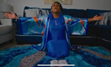 Jasmine Israel; Change me (Official Music Video)