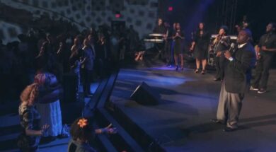 William McDowell -Withholding Nothing Medley